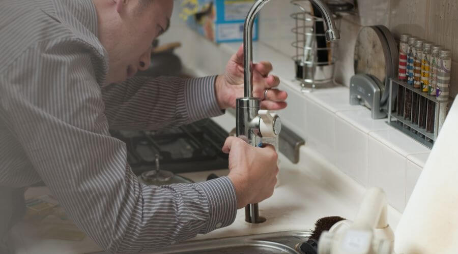 Professional Tankless Water Heater Installation in Ellenton, FL